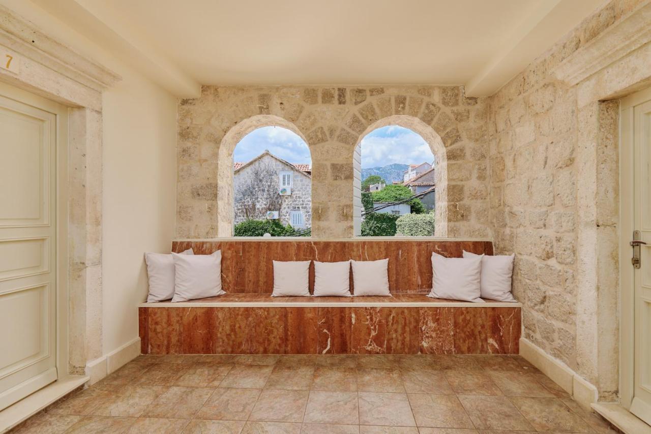 Vila Perast Boutique Hotel Exterior photo